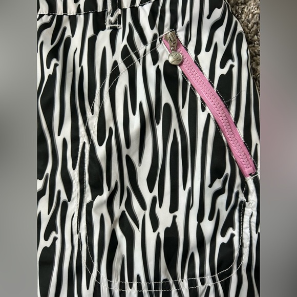 Daily Sports “A Swedish Story” Women’s Hybrid Golf Skirt Size 8 - Picture 2 of 10